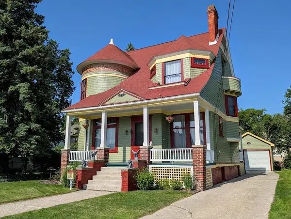 207 N Wenona Street, Bay City, MI 48706