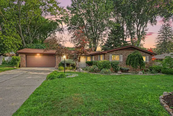 4180 Rosewood Drive, Saginaw, MI 48603-2047
