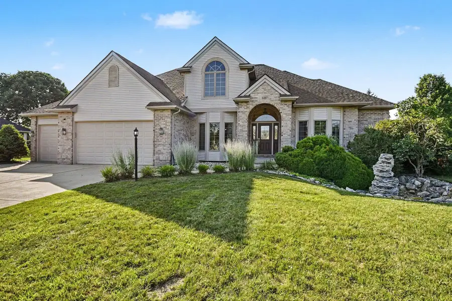 4257 Autumn Ridge Drive, Saginaw, MI 48603 - #2