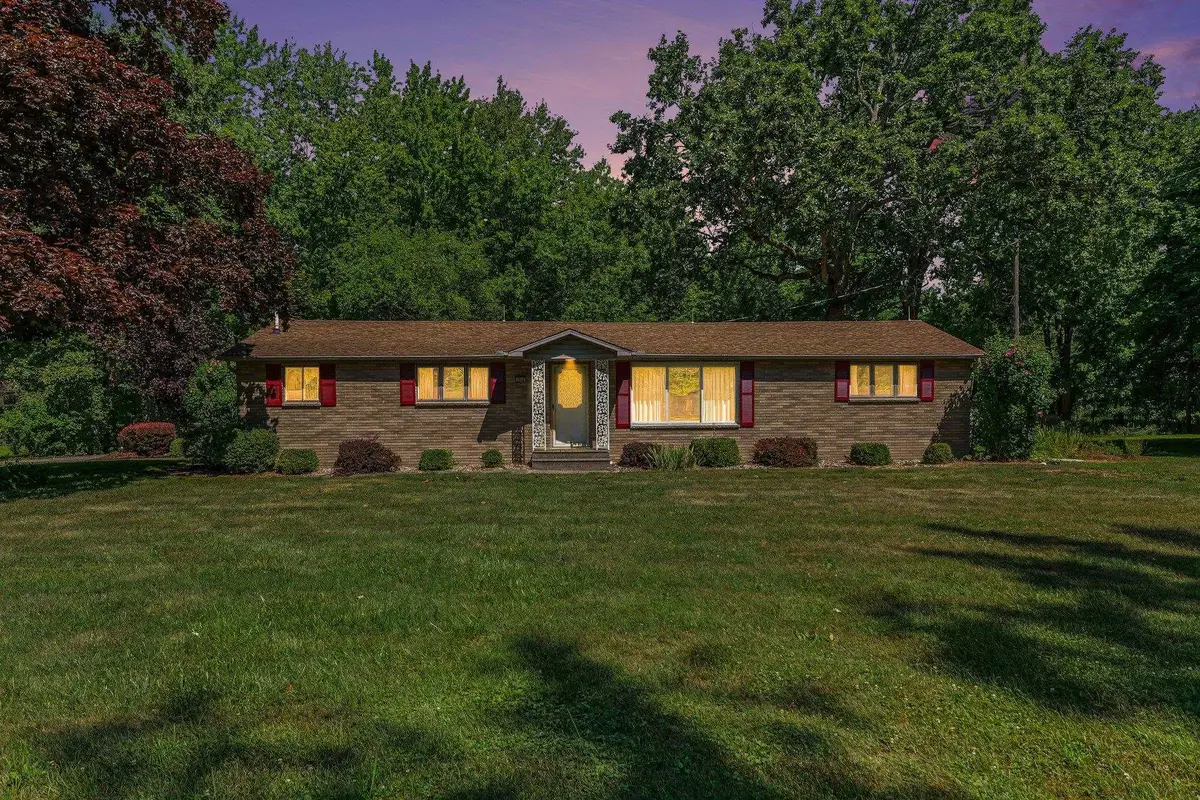 9060 Willett Road, Fairgrove, MI 48733 - #1