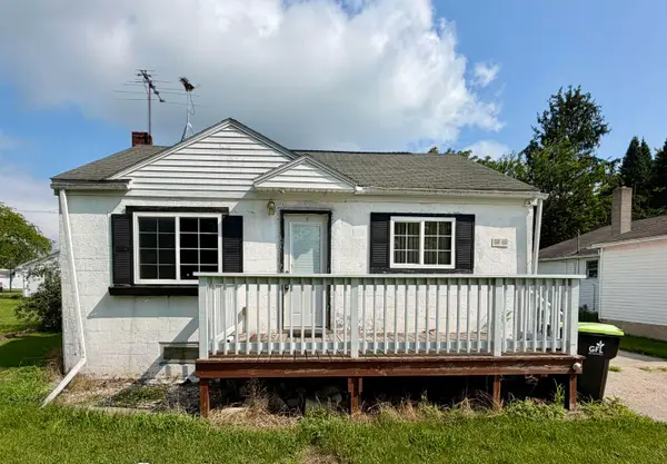 111 6th Street, Pinconning, MI 48650