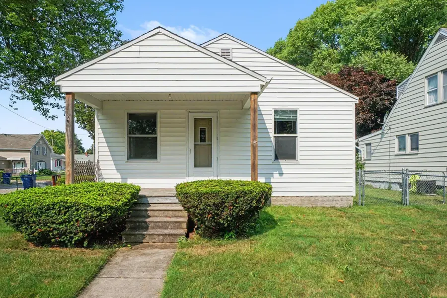 501 Sidney Street, Bay City, MI 48706 - #2