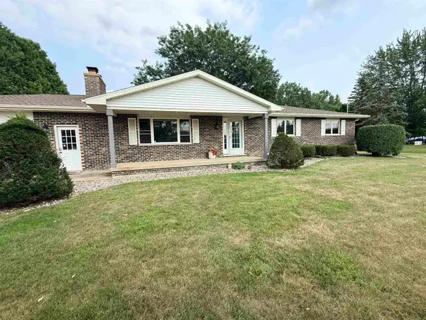 4916 Lone Road, Freeland, MI 48623