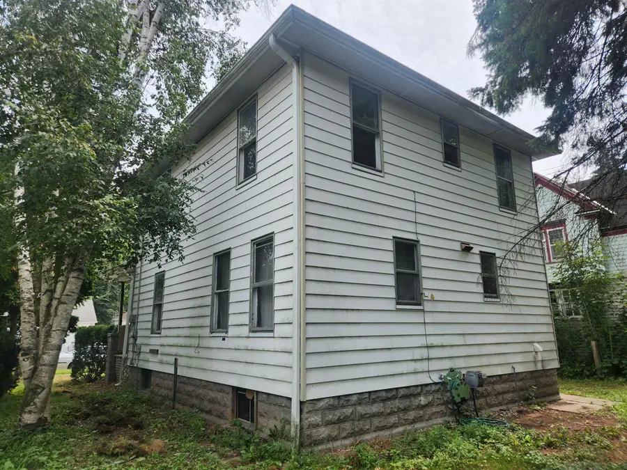 202 S Warner Street, Bay City, MI 48706 - #2