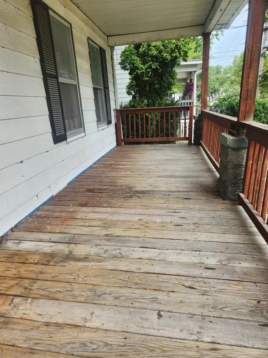 202 S Warner Street, Bay City, MI 48706 - #3