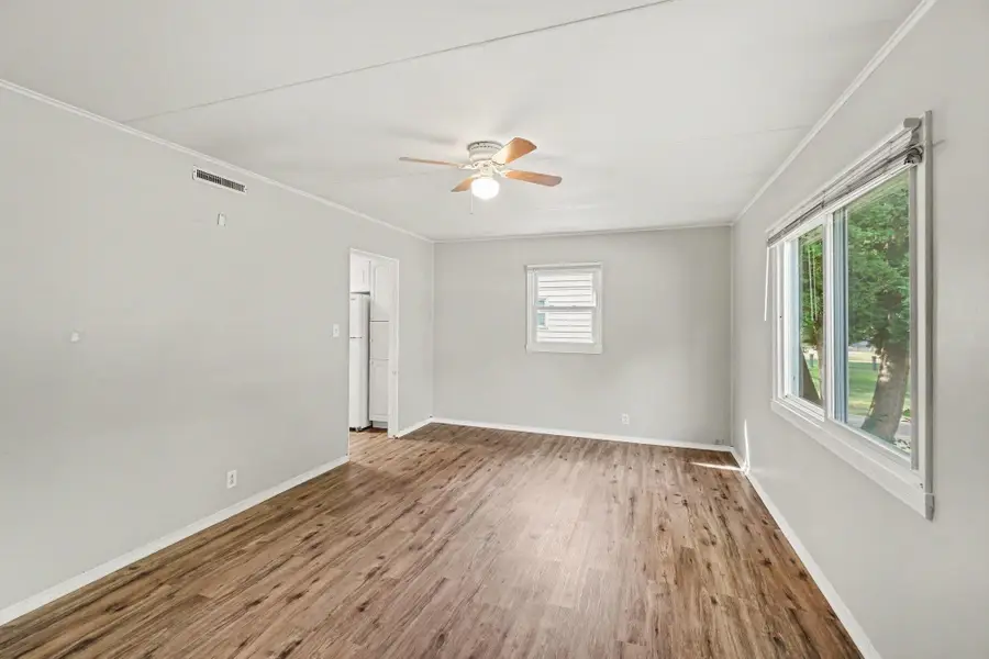3806 E St Andrews Road, Midland, MI 48642-6157 - #3