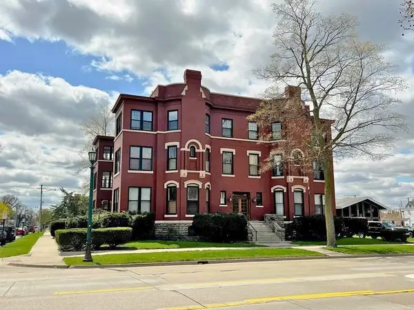 814 Center Apt. A Avenue, Bay City, MI 48708