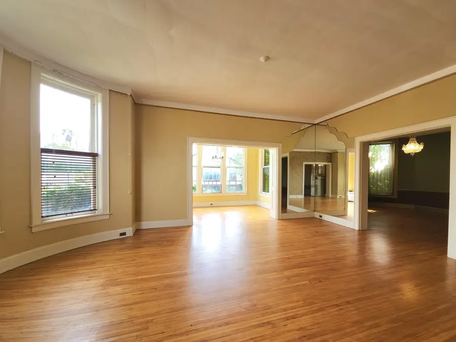 814 Center Apt. A Avenue, Bay City, MI 48708 - #3