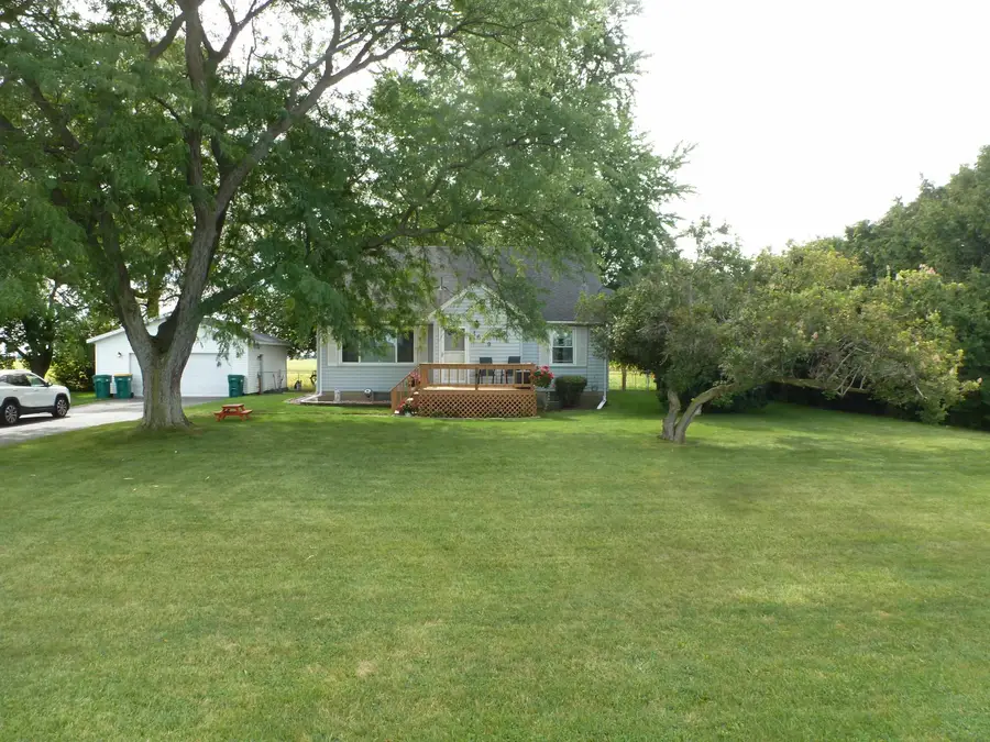 1629 W German Road, Bay City, MI 48706 - #2