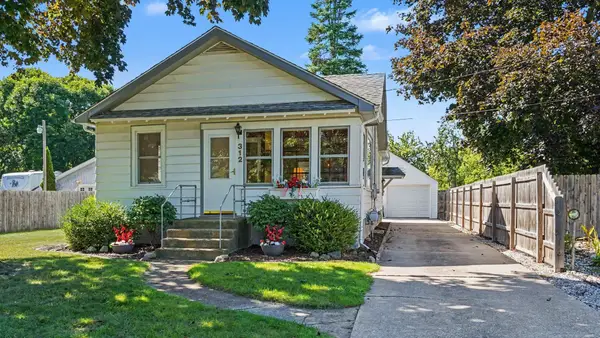 312 Plummer Street, Essexville, MI 48732