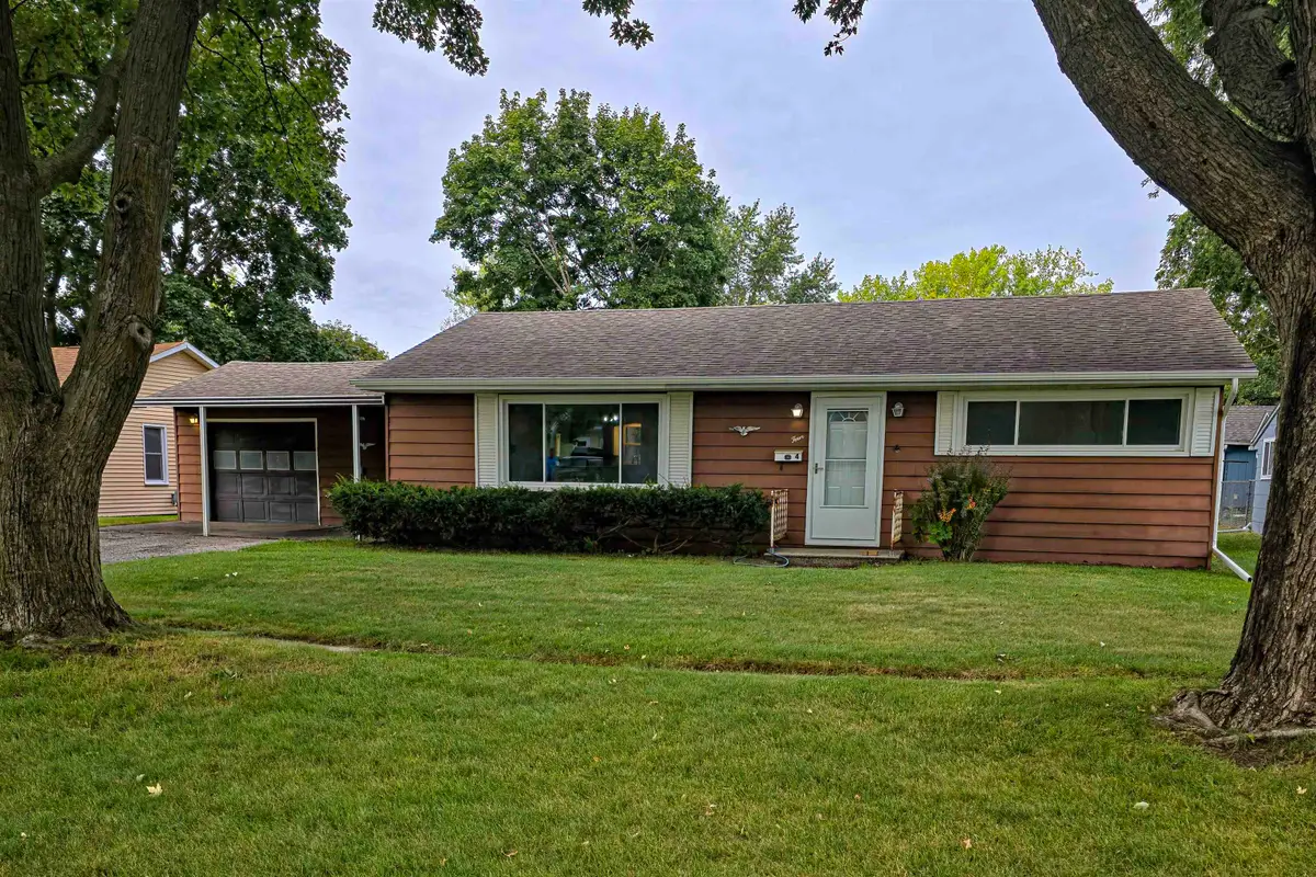 4 Tarras Court, Bay City, MI 48706 - #1
