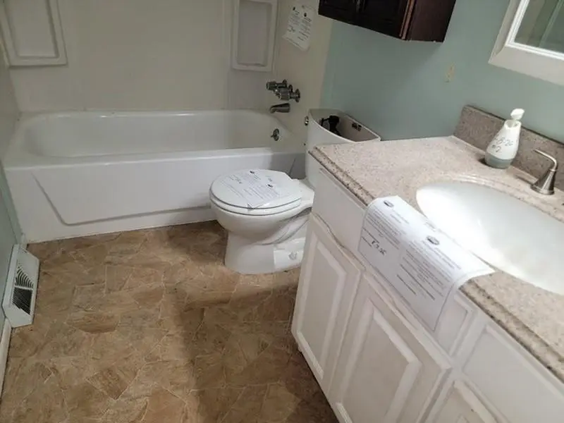 3026 Yorkshire Drive, Bay City, MI 48706 - #3