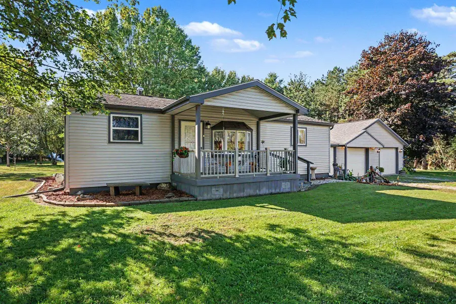 8156 State Road, Millington, MI 48746 - #2