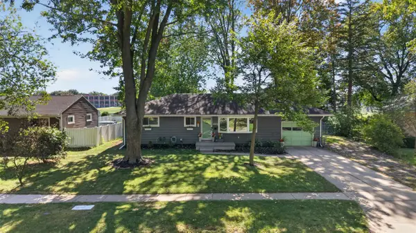 1116 Airfield Lane, Midland, MI 48642