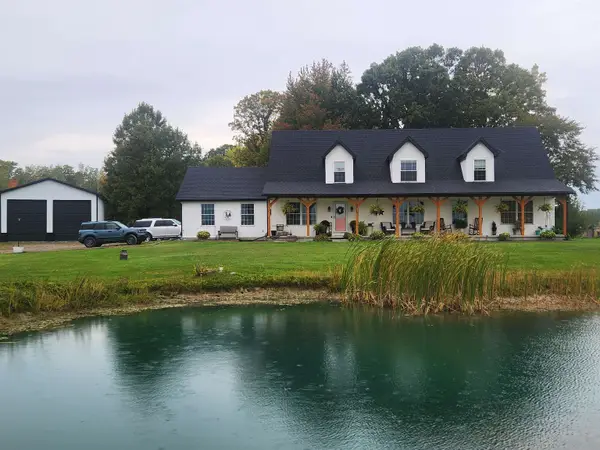 3405 N Carter Road, Pinconning, MI 48650