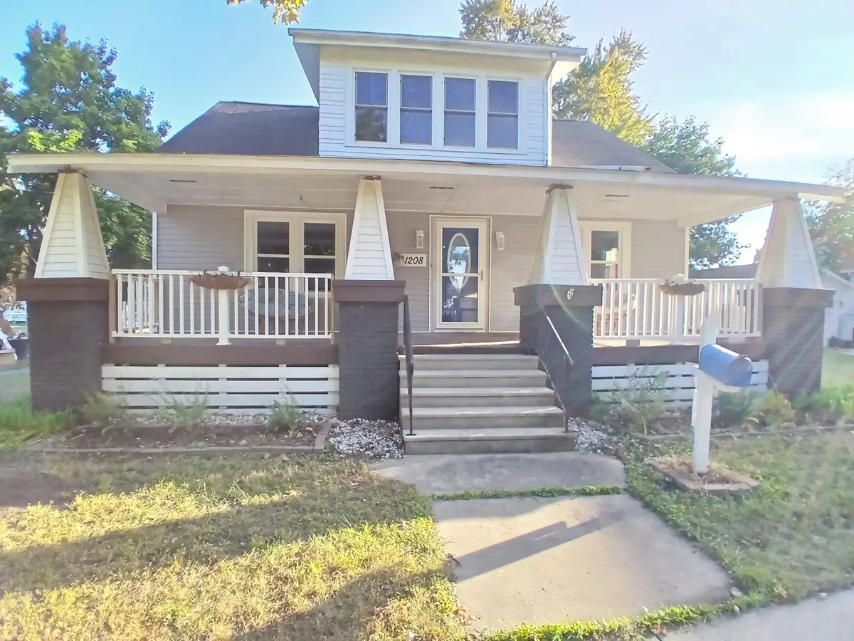1208 Mercer Street, Essexville, MI 48732 - #1
