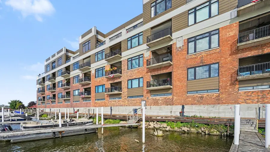 1111 N Water #202 Street, Bay City, MI 48708 - #2