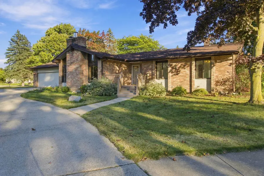 401 Southlawn Drive, Auburn, MI 48611 - #2