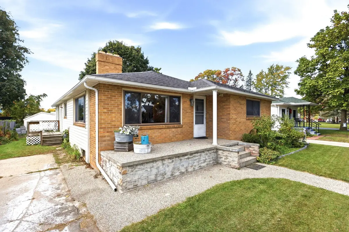 318 S Mercer Street, Pinconning, MI 48650 - #1