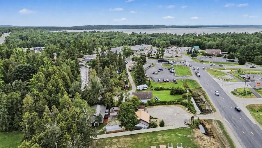 6031 Michigan Hwy 68 Highway, Indian River, MI 49749 - #2