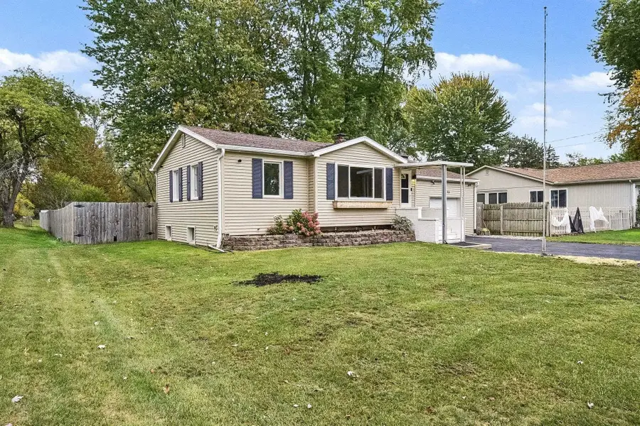 1116 Orchard Road, Essexville, MI 48732 - #2