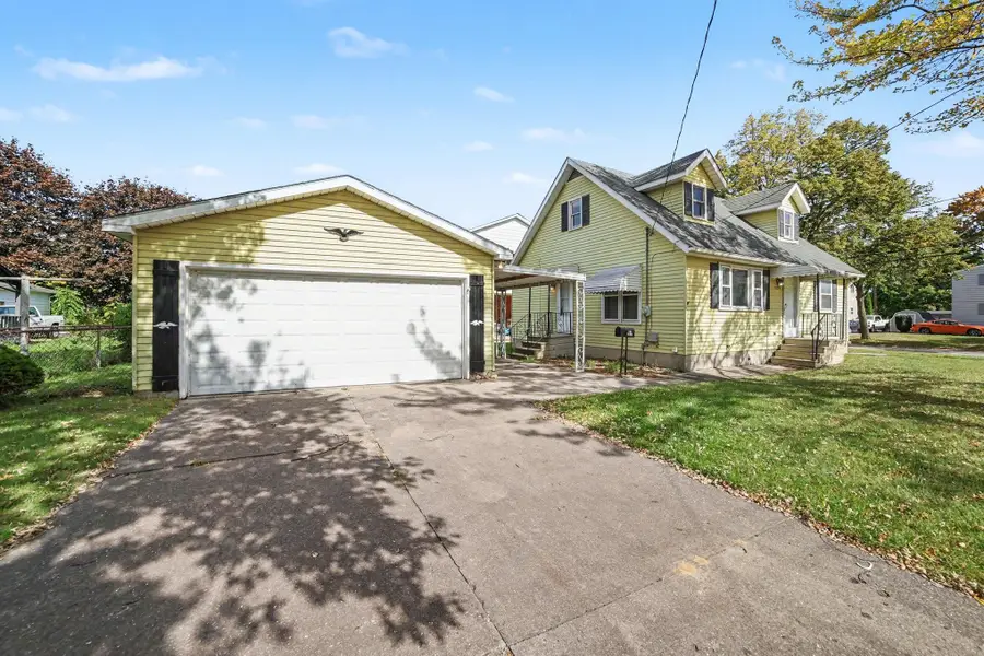 1709 Borton Avenue, Essexville, MI 48732 - #3
