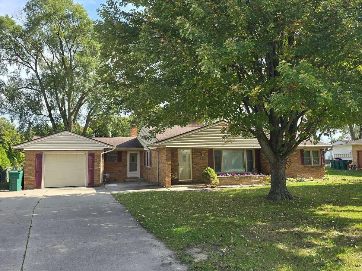4231 Ann Court, Bay City, MI 48706 - #1