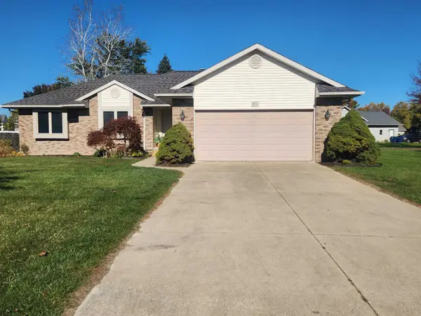 11174 Garden Ridge Drive, Freeland, MI 48623