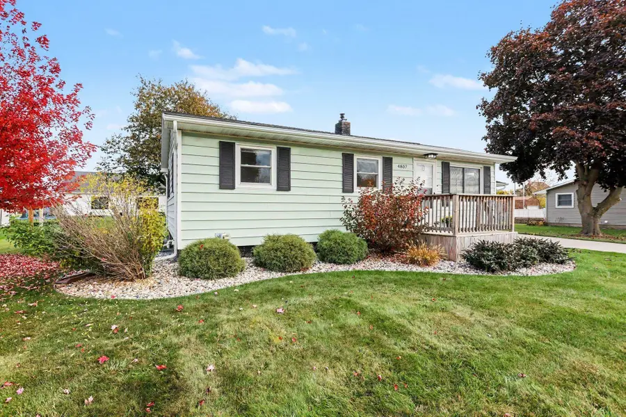 4807 Bonnie Drive, Bay City, MI 48706 - #2