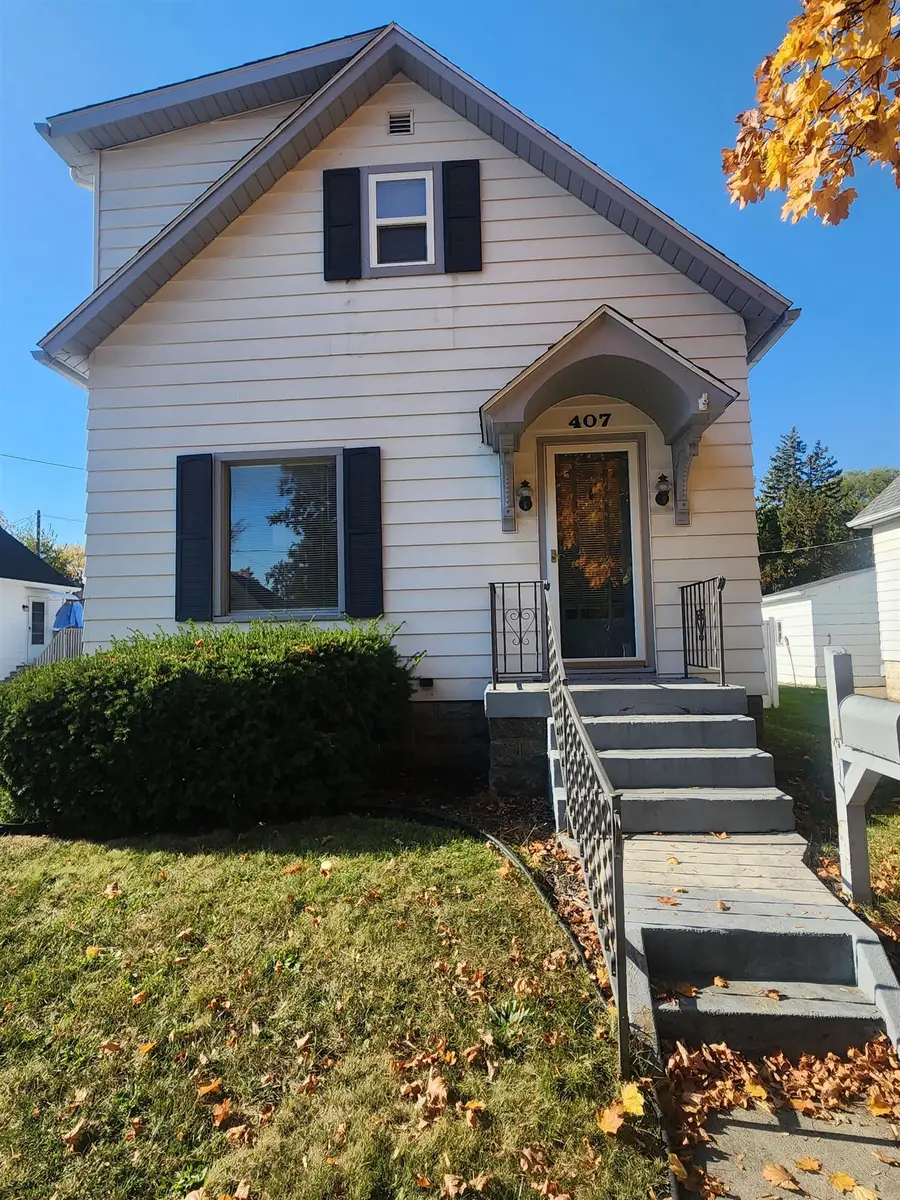 407 N Mountain Street, Bay City, MI 48706 - #3