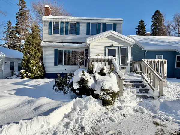 1309 Davitt St, Sault Ste Marie, MI 49783