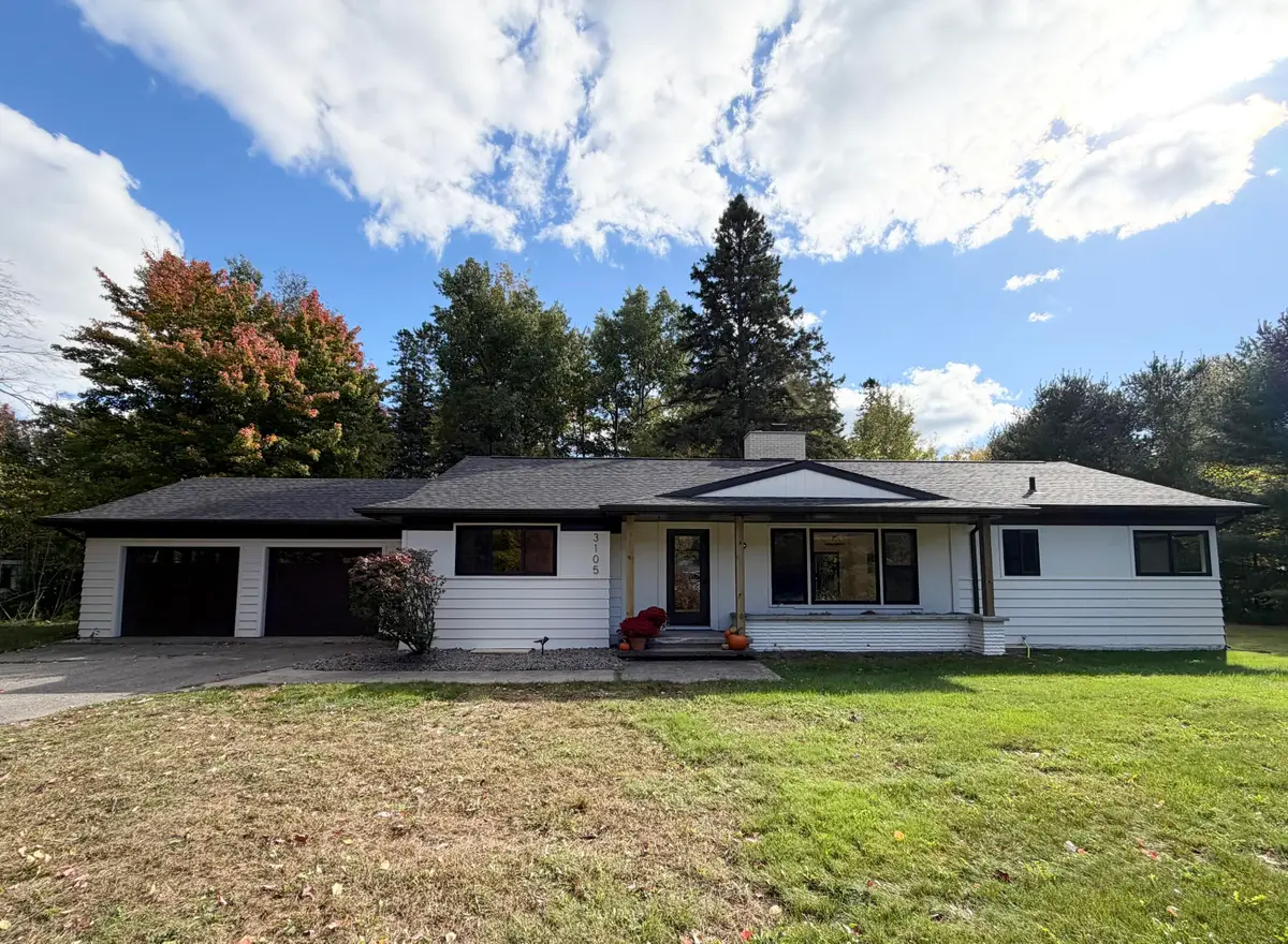 3105 Sherman Park Dr, Sault Ste Marie, MI 49783 - Image #1