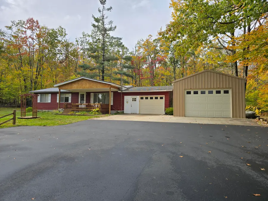 3313 Bennett Rd, Cheboygan, MI 49721 - Image #3