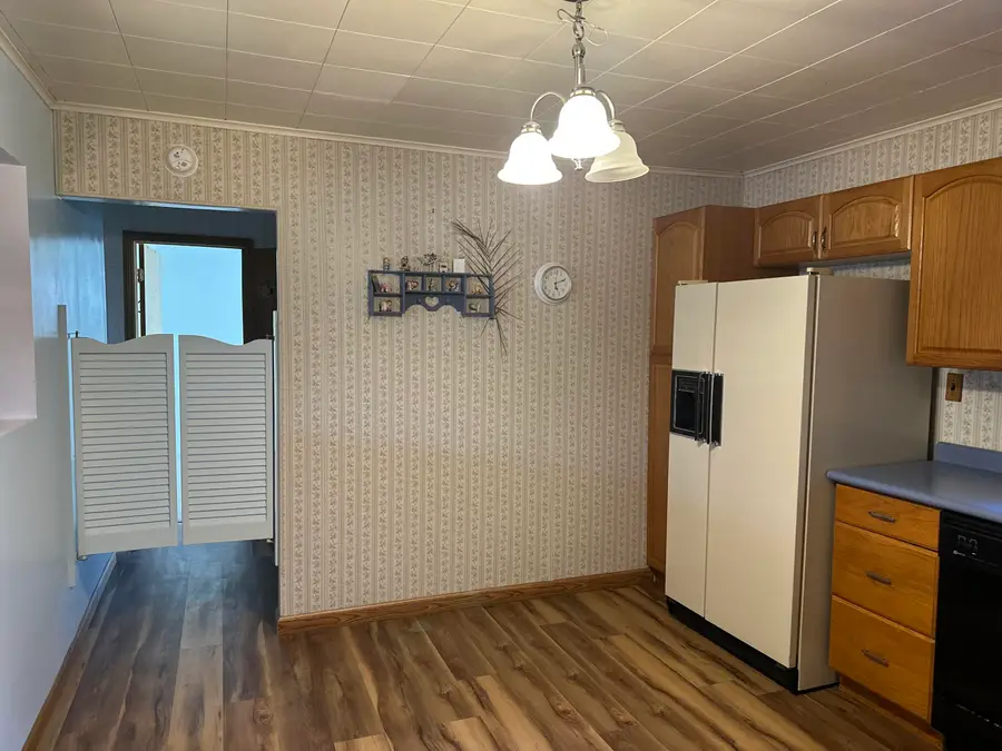 1282 W Harwood Rd Rd, Sault Sainte Marie, MI 49783 - Image #2