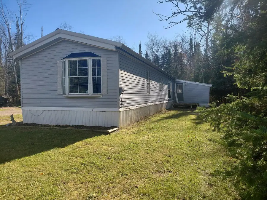 9729 W 6 Mile Rd, Brimley, MI 49715 - Image #3