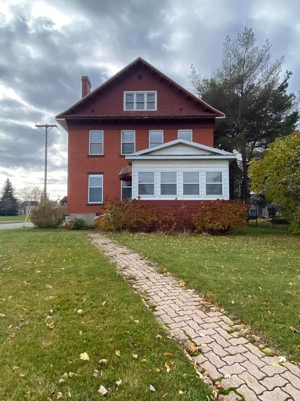 150 Water Street, Sault Ste Marie, MI 49783