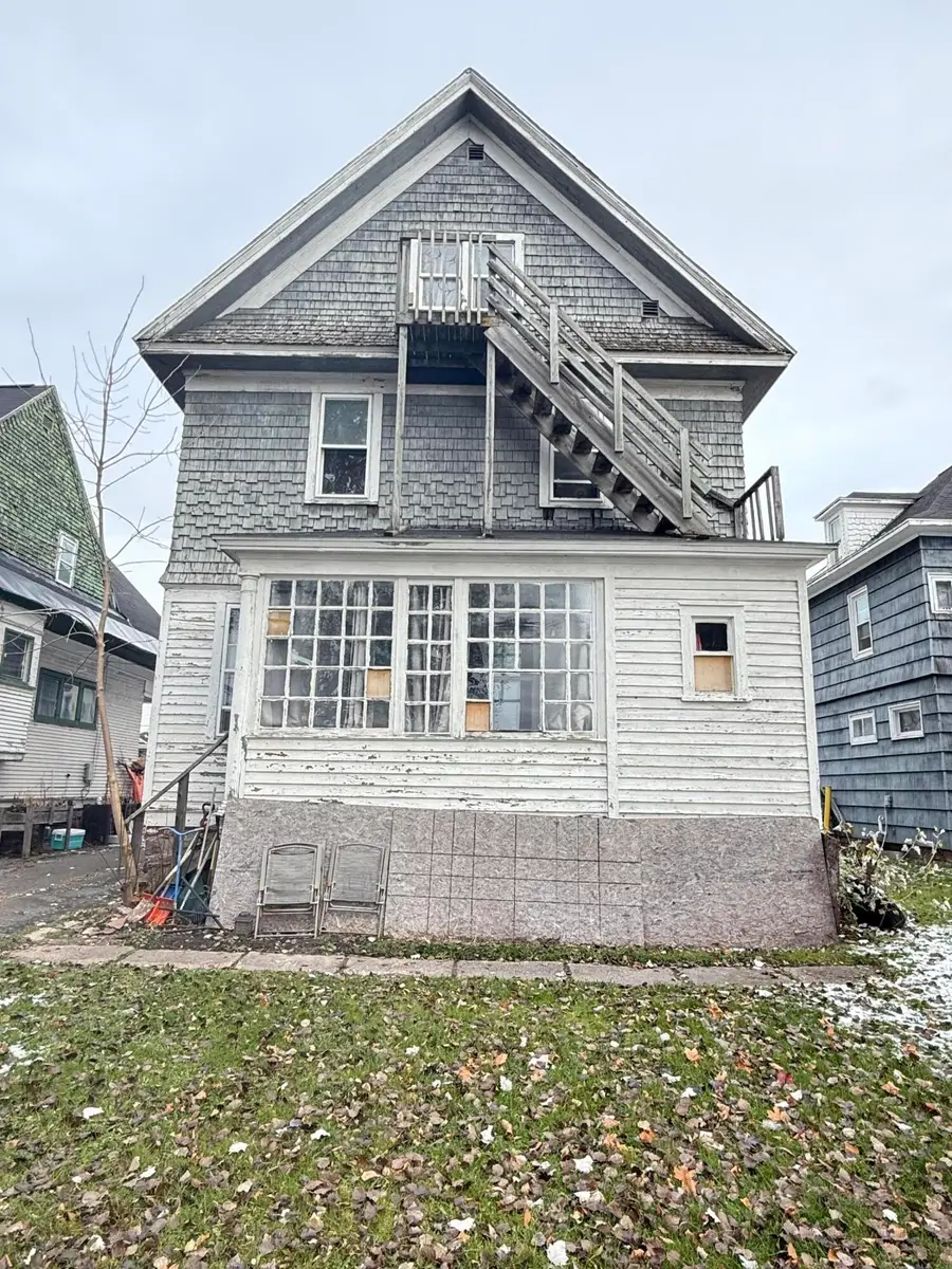 418 Dawson St, Sault Ste Marie, MI 49783 - Image #3