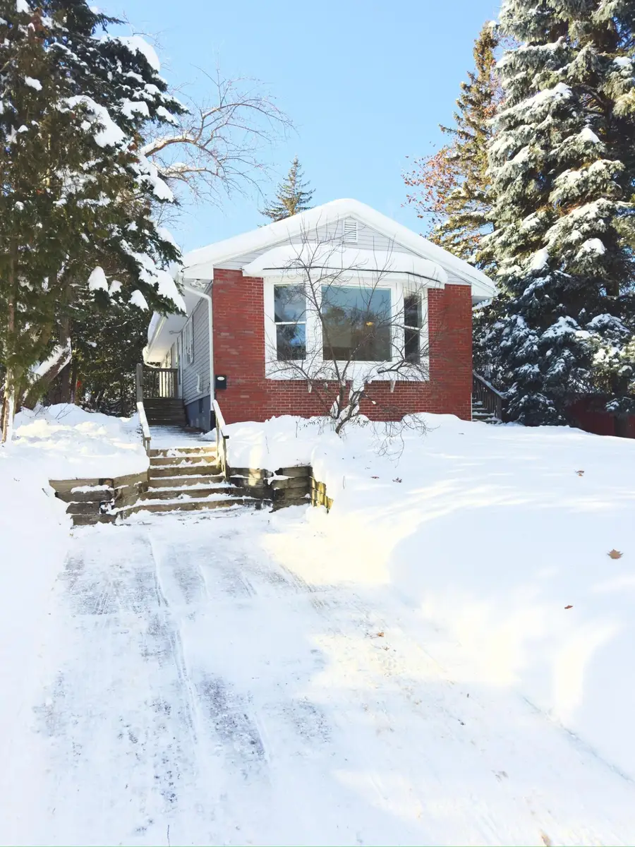 1306 Park St, Sault Ste Marie, MI 49783 - Image #2