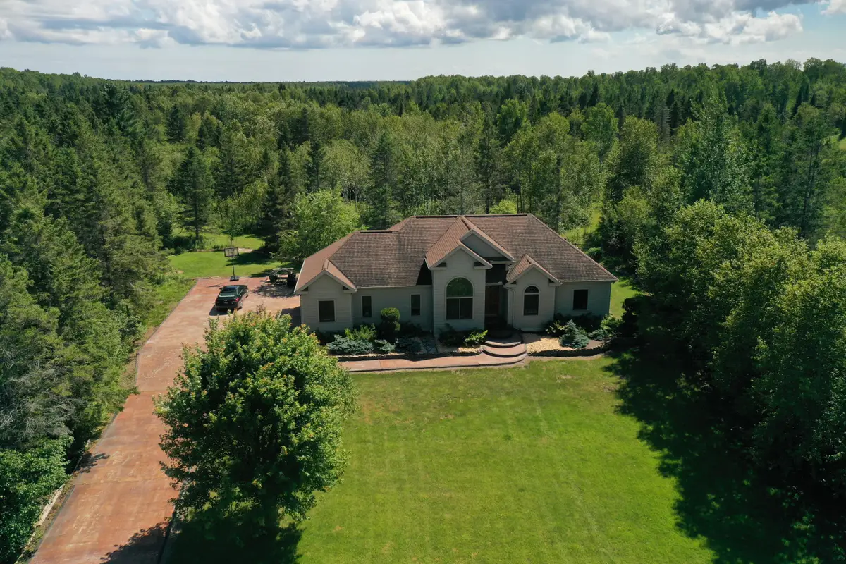 2545 B E Simmons Rd, Hessel, MI 49745 - Image #1