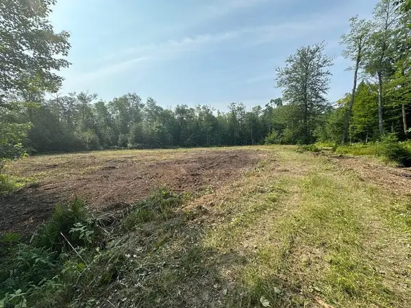 1605 S Mulligan Row, Sault Ste Marie, MI 49783