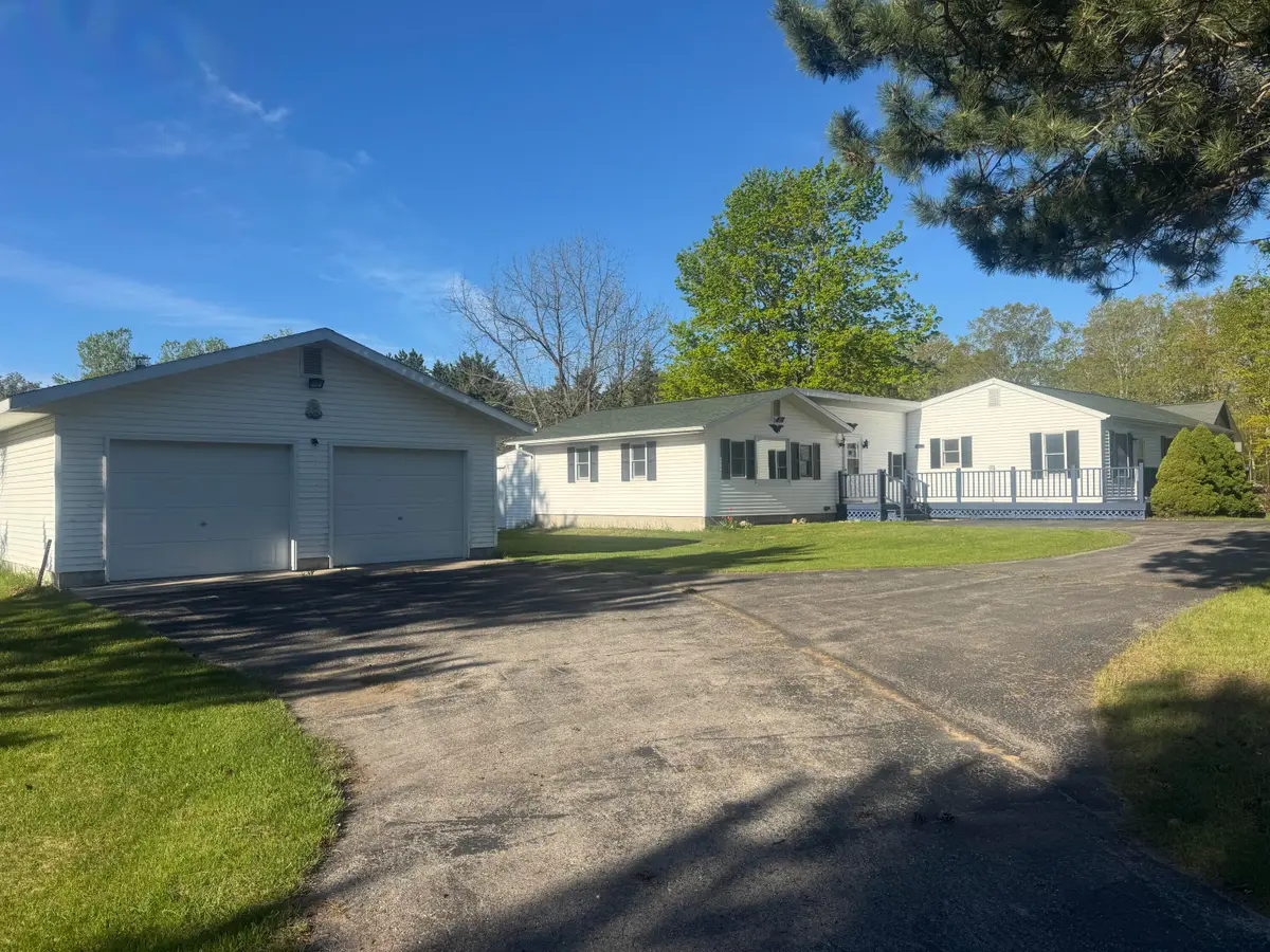 W17915 S Curtis Rd, Curtis, MI 49820 - Image #1