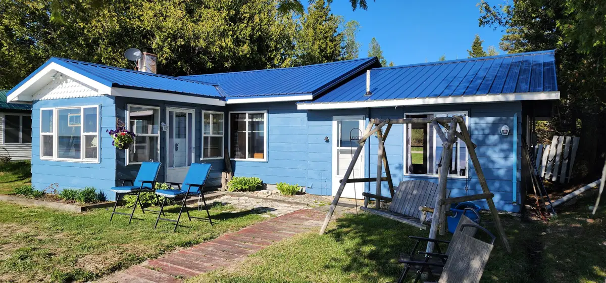 N3896 St. Martins Pt. Rd, Hessel, MI 49745 - Image #1