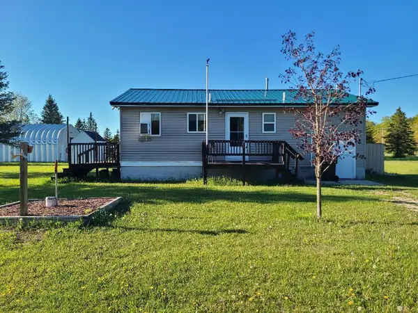 7147 N County Road H-33, Gould City, MI 49838