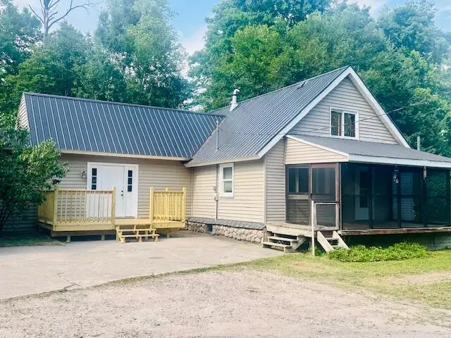18298 S M 129 Hwy, Pickford Township, MI 49783 - Image #3