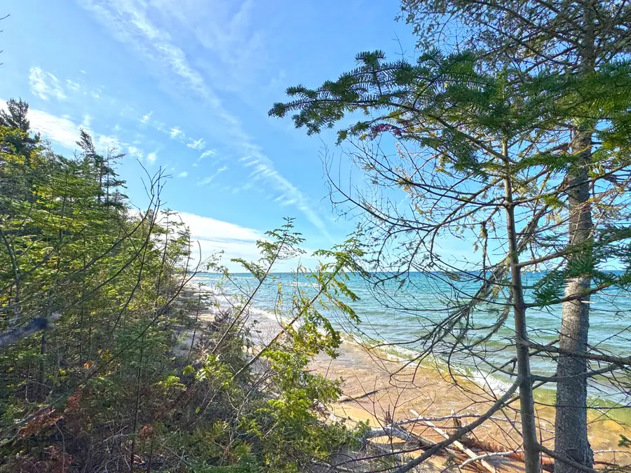 33004 W Wildcat Rd, Paradise, MI 49768 - Image #2