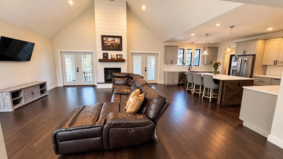2520 W 20th St, Sault Ste Marie, MI 49783 - #3