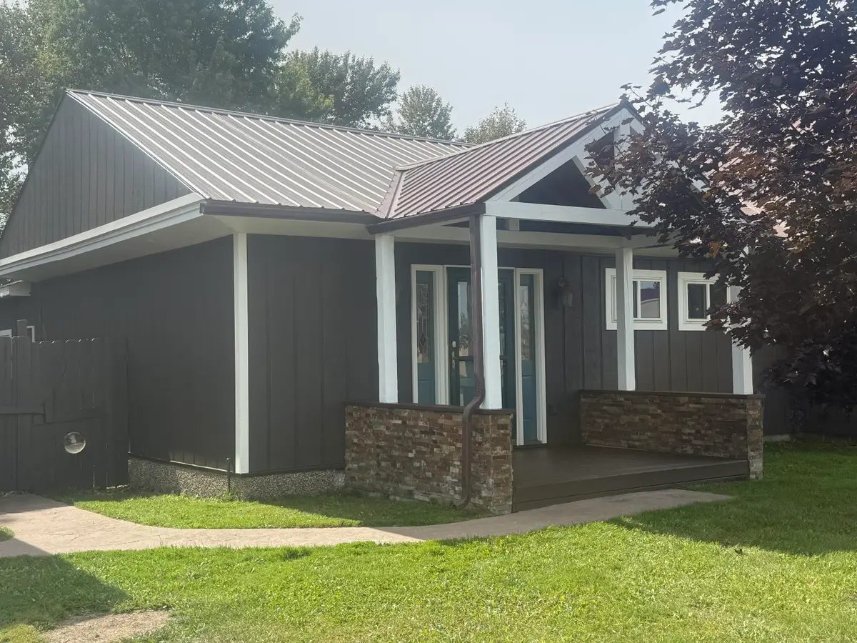 113 W 19th Ave, Sault Ste Marie, MI 49783 - #1
