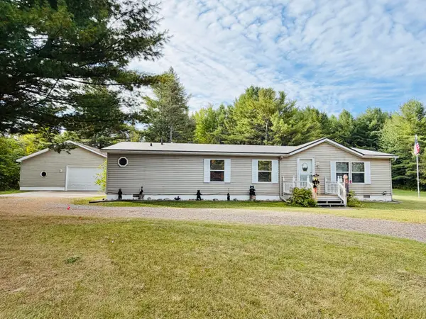 345 W M 80, Sault Ste Marie, MI 49783
