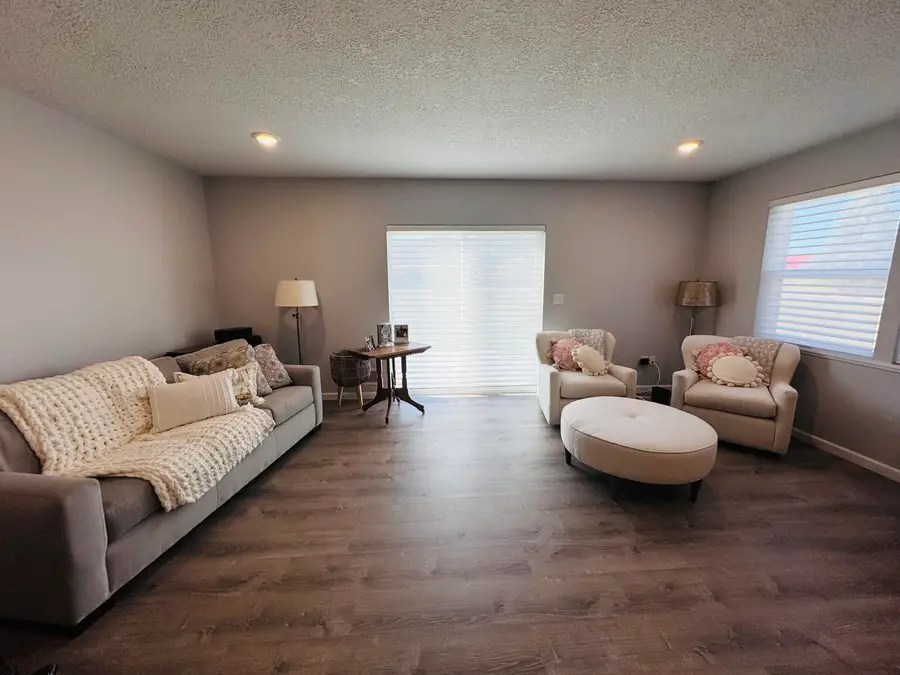 908 E Spruce St, Sault Ste Marie, MI 49783 - #3