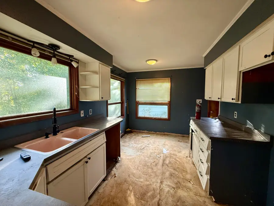 651 Dillon St, Sault Ste Marie, MI 49783 - #3
